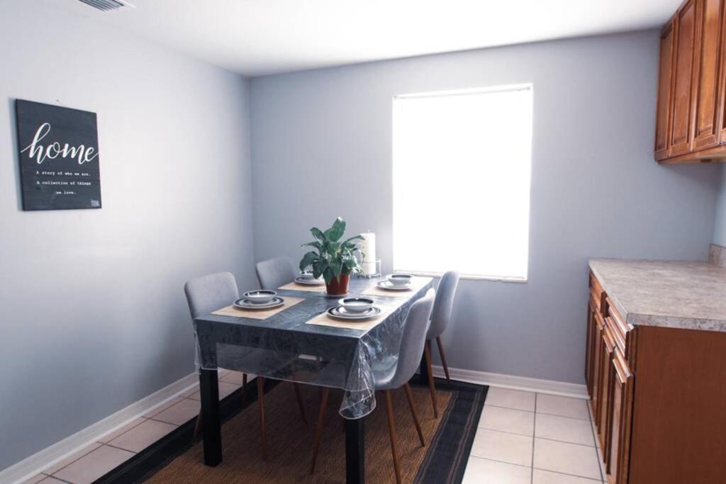ג'קסונוויל Spacious Family-Sized Home In Central Location מראה חיצוני תמונה
